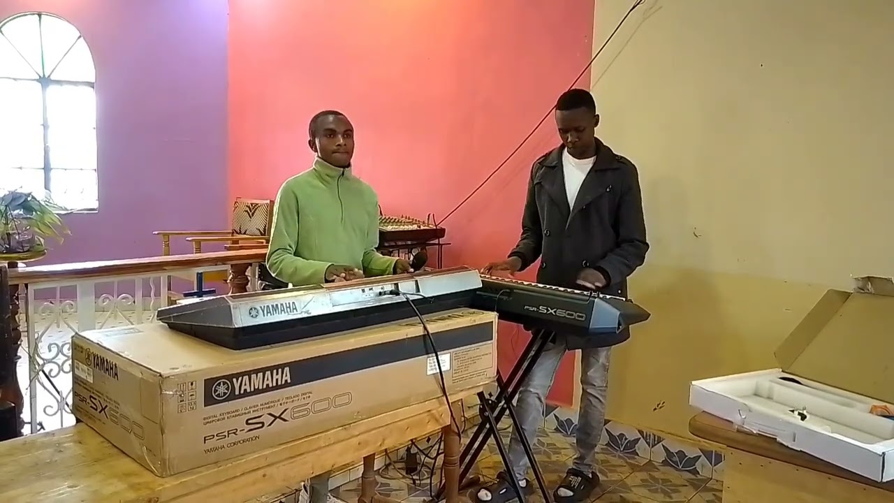 Mucamo  #Moses Kamau cover Ngunjiri wa Kigooco &Mash Keys