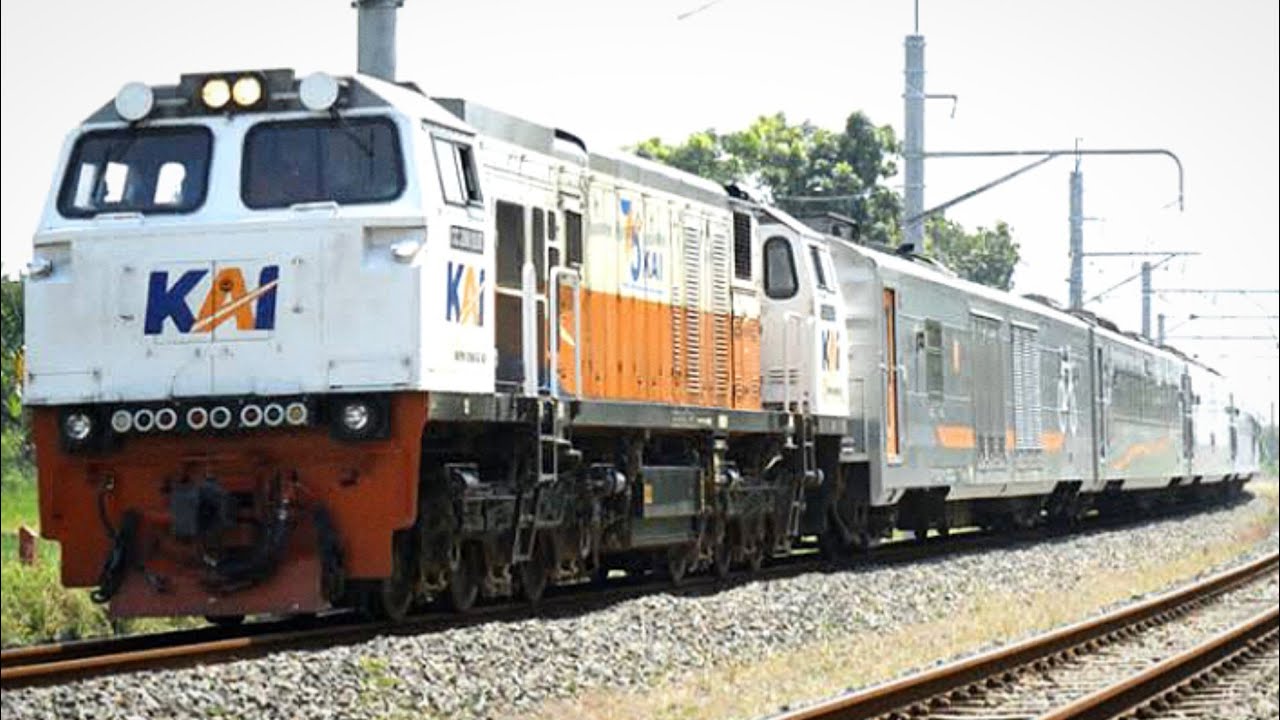 PELARI JAWA ‼️ KOMPILASI KERETA API INDONESIA MUDIK LEBARAN IDUL FITRI 2024 DI STASIUN BEKASI