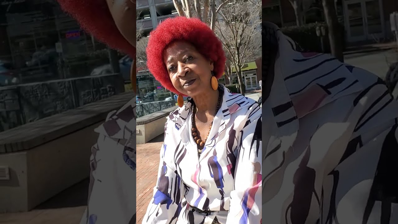 I’m 68 and On Dating Apps… Here’s Why It’s Not Working 🤦‍♀️