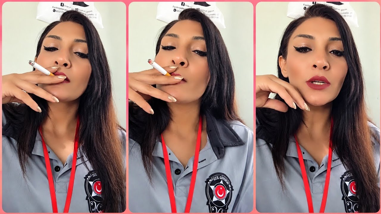 Smoking Girl 🤍