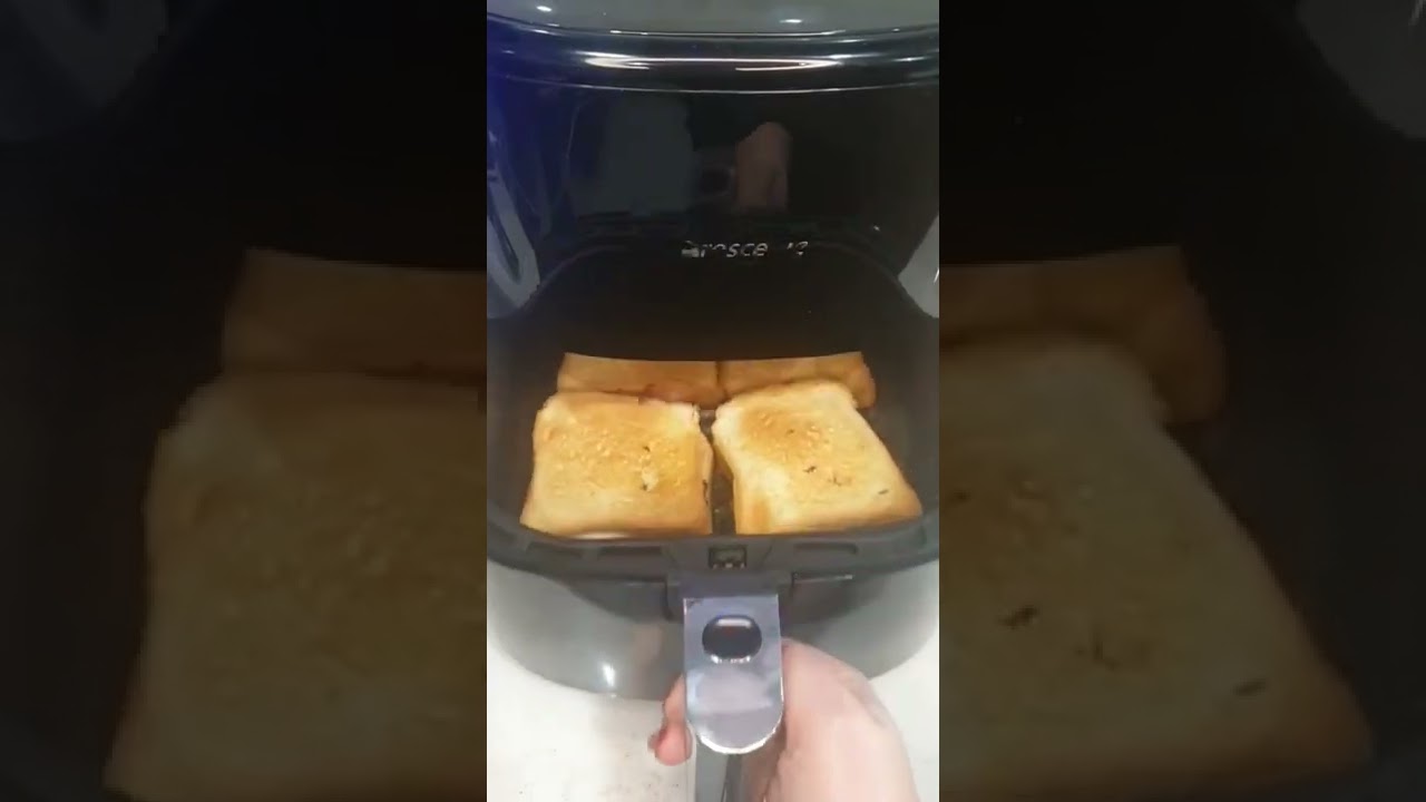 Toast in Friggitrice ad Aria in descrizione come farli