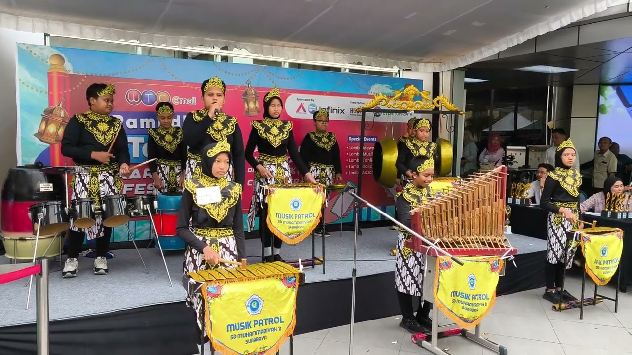 Patrol SD Muhammadiyah 11 surabaya di WTC 