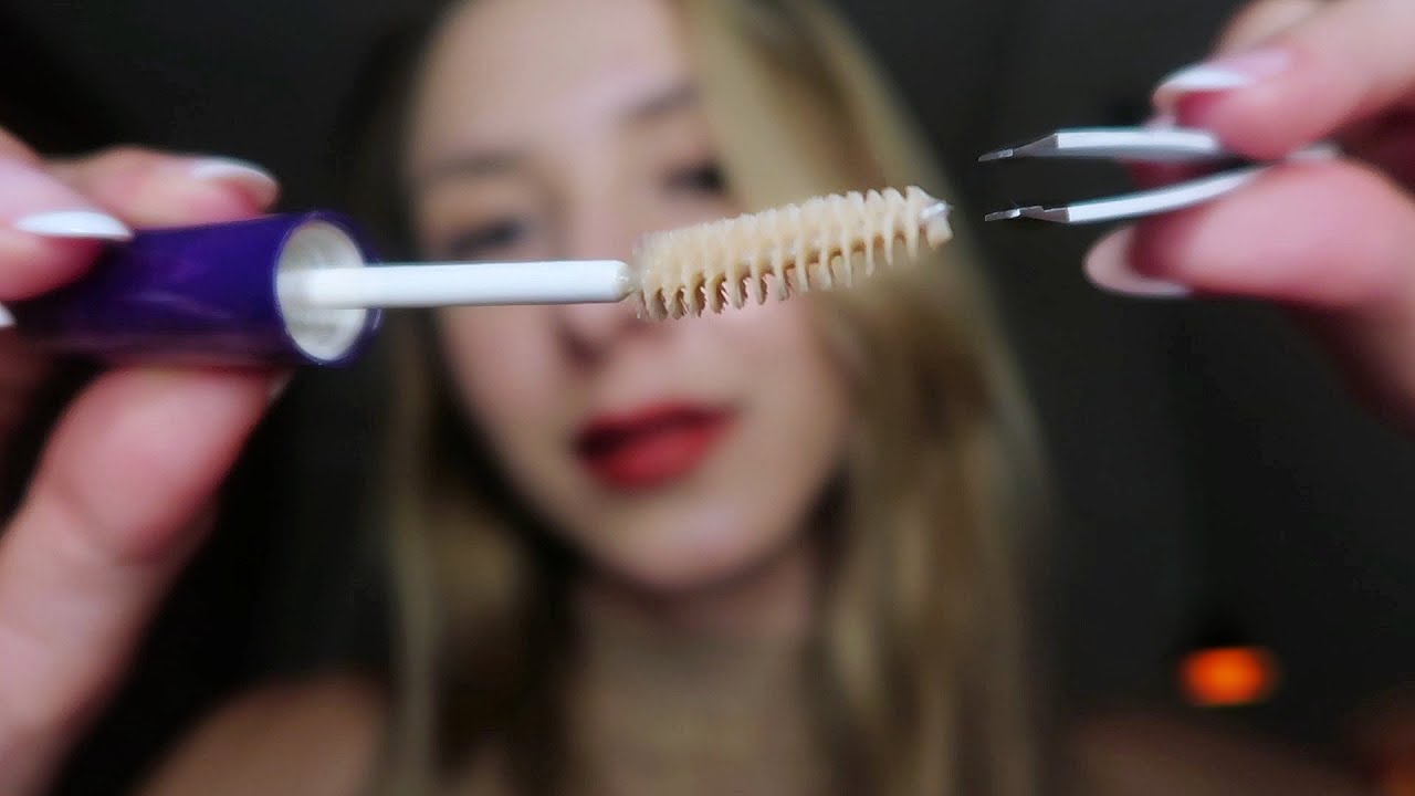 ASMR - VOCÊ VAI DORMIR ENQUANTO EU FAÇO SUA SOBRANCELHA 😴