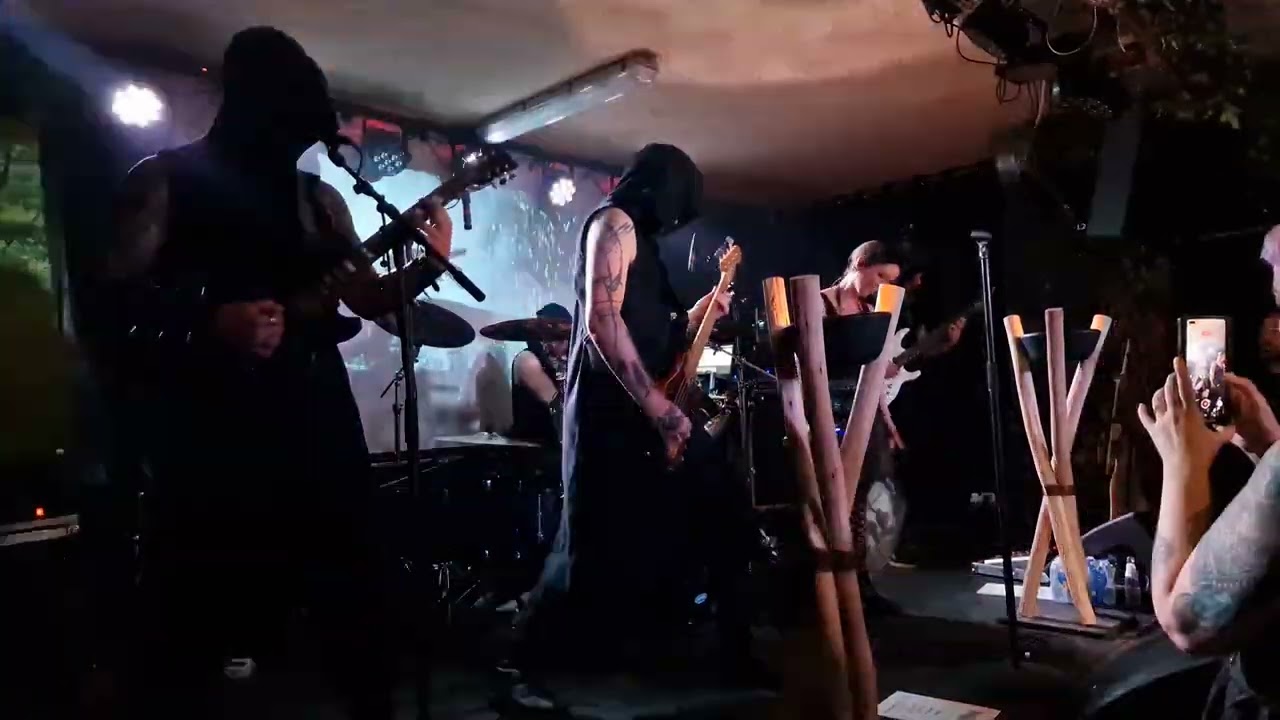 Splendidula performing Kilte live at the Asgaard on 08 september 2024