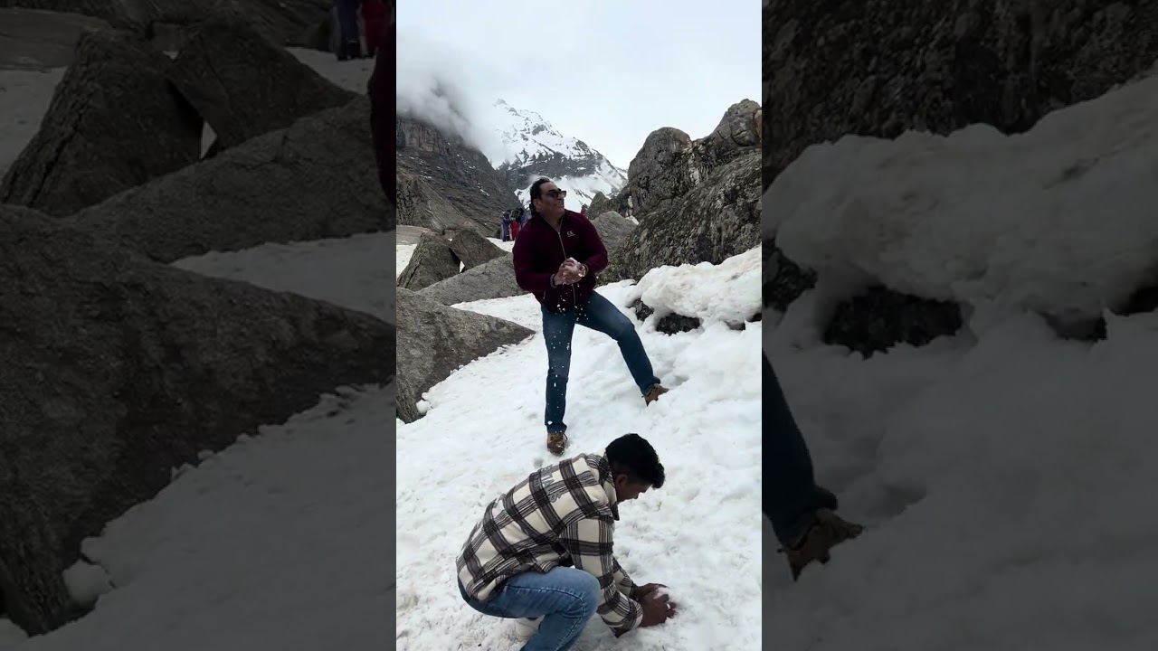Smiles & Snow ❄️😊 | Mountain Journey #SnowAdventure #MountainLife #WinterVibes #TravelVlog #SnowView