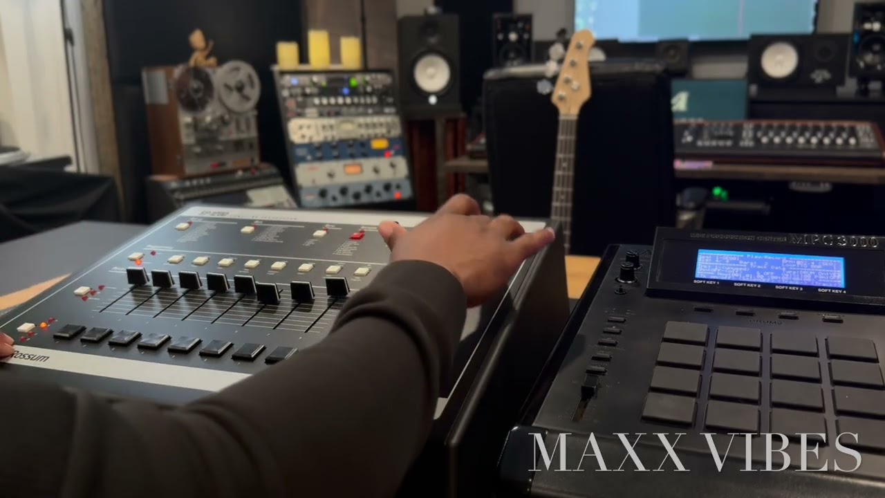 The ROSSUM SP1200, one of the best sounding samplers ever created ? 