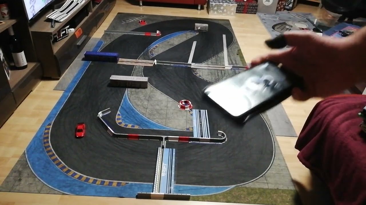 57,5...