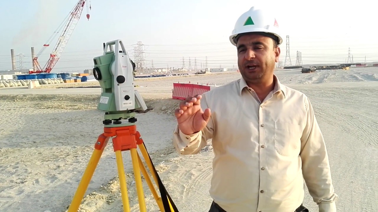 How Land Surveyor do Alignment with Leica Total Station TS 09 Plus in English