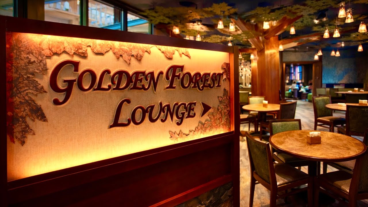 LE GOLDEN FOREST LOUNGE à Disneyland Paris