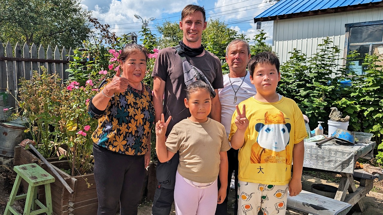 Inside the Hidden World of China's Russian Minority