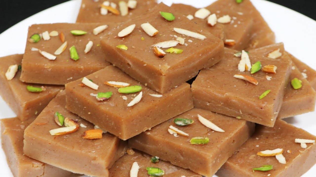 Singhare Atta ki Barfi | व्रत मे बनाये सिघाड़े के आटे की स्वादिष्ट बर्फी | Singhare ki Burfi | Barfi