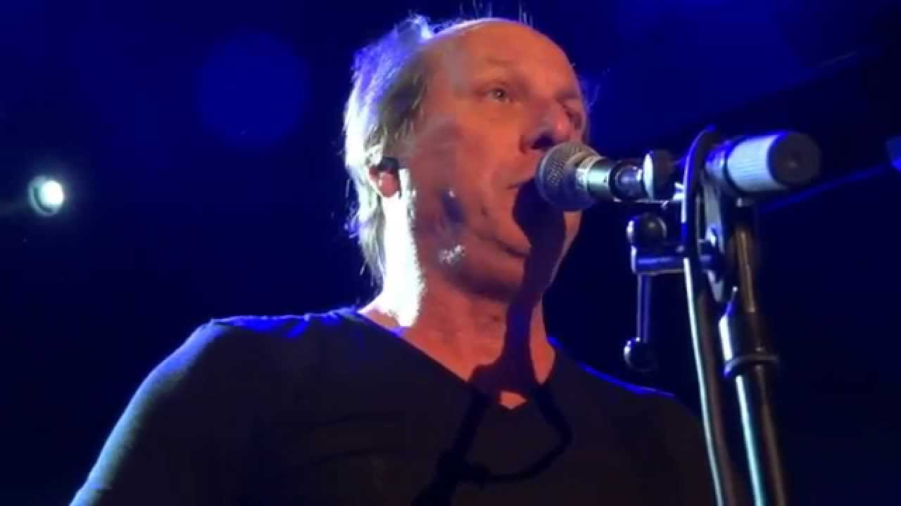 The Crimson ProjeCKt - The Court Of The Crimson King - Elephant Talk - Paris 2014