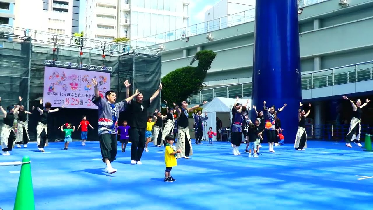 【4K】2023どまつり 【総踊り】心纏い保存会（こころまといほぞんかい）（名古屋市中区）の皆さんと オアシス21会場 第24回にっぽんど真ん中祭り 2023.8.27
