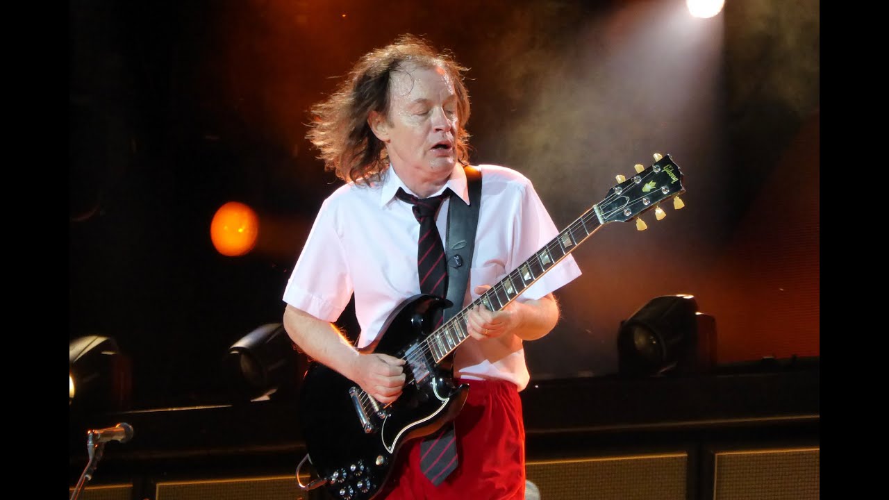 AC/DC - BAPTISM BY FIRE - Nürnberg 08.05.2015 (