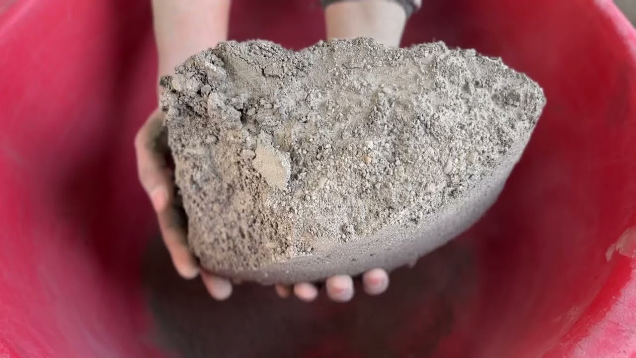 Dusty pure charcoal dry and water crumbing #charcoalashes #sandcement #charcoal