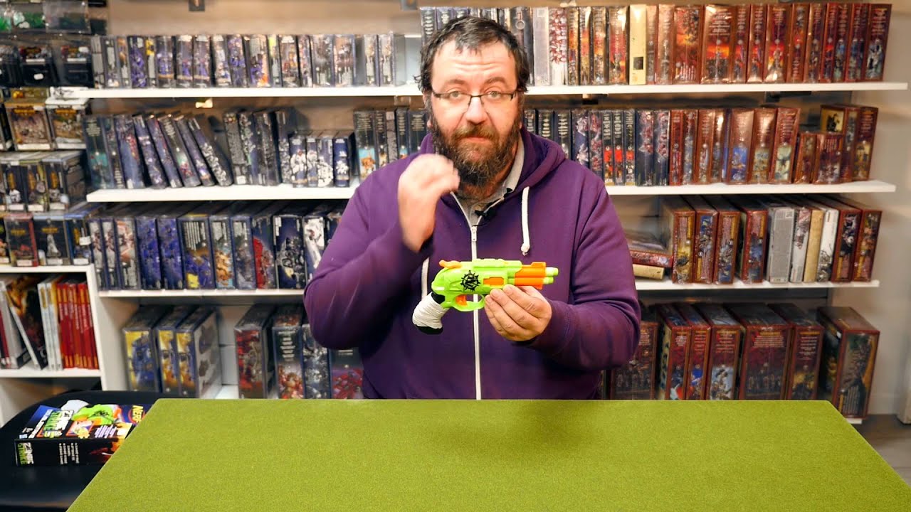 Présentation/Démo du Nerf Zombie Double Strike en Français HD fr