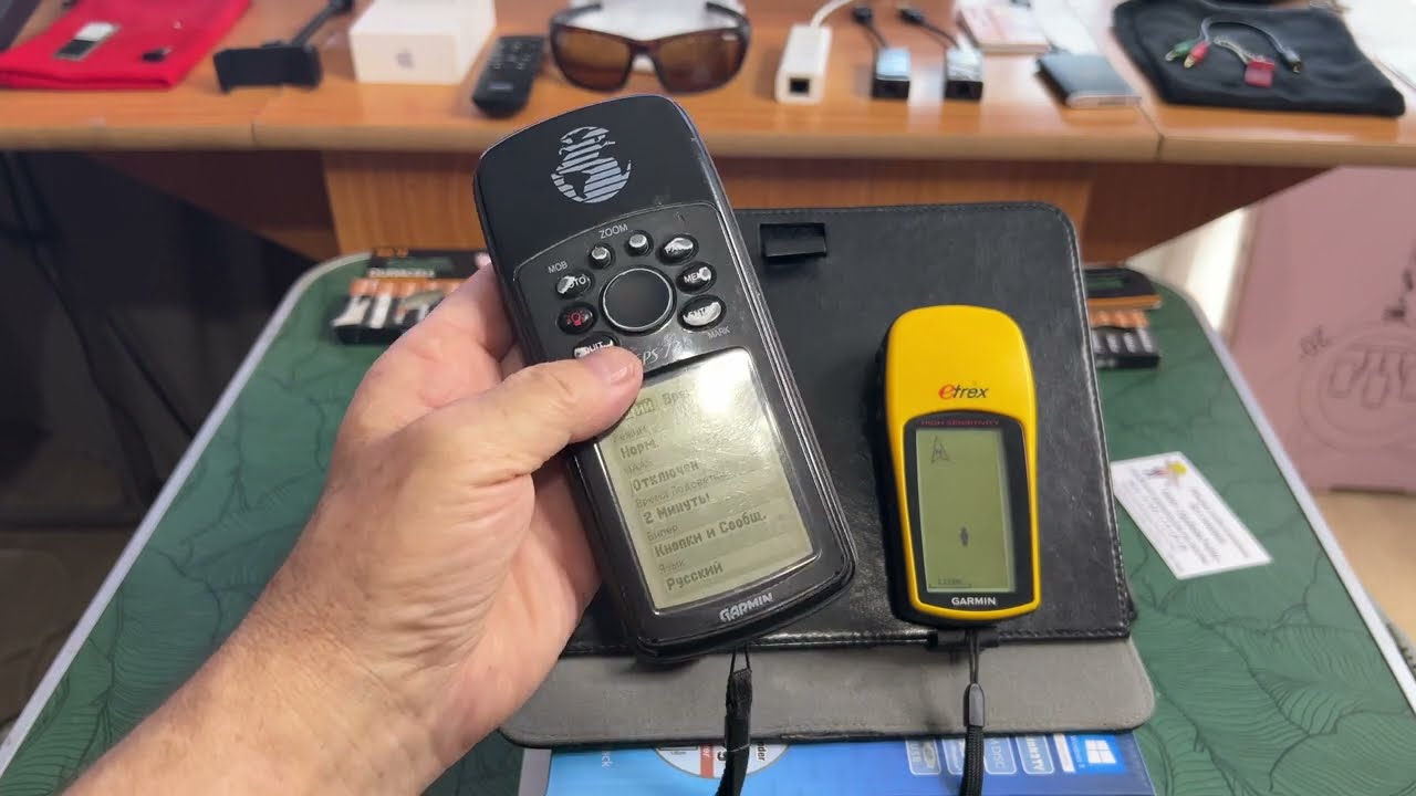 Навигаторы  гармин GPS 72 и гармин etrex
