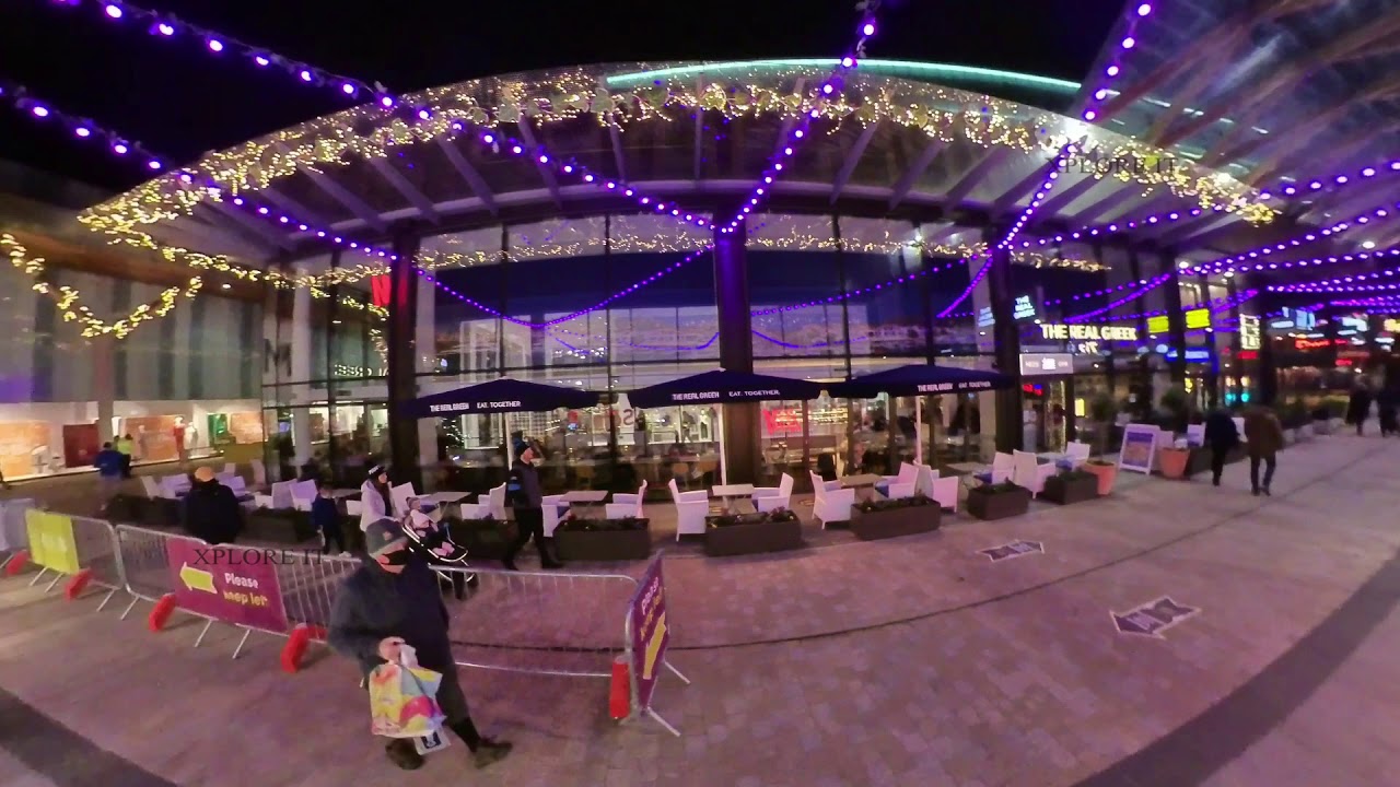 Christmas & New Year light up at Bracknell High Street