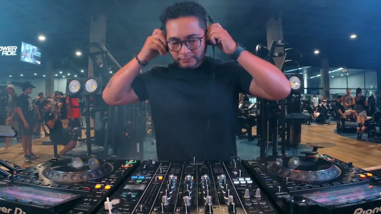 DJ MICKY | Sessions Premier Fitness Club | Vol. 4