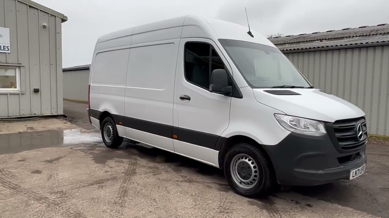 Mercedes-Benz Sprinter 2.0 315 CDI Progressive RWD L2 H2 Euro 6 (s/s) 5dr LN71UFR