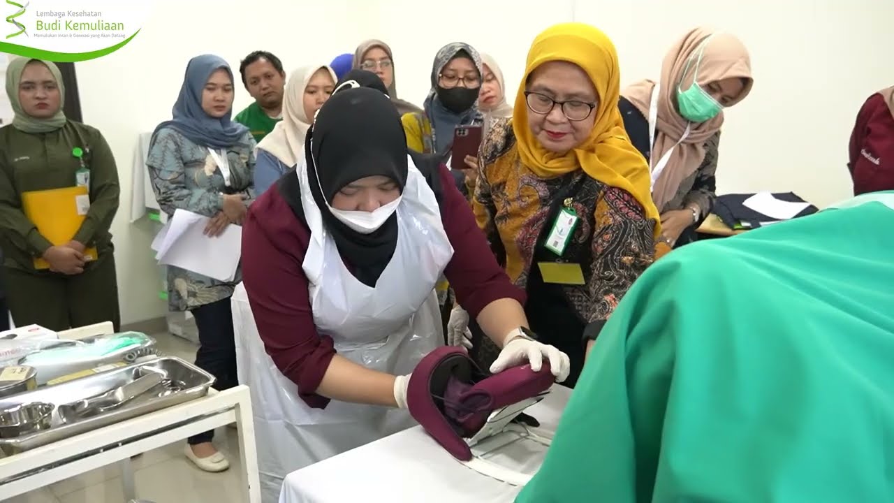 Pelatihan Penatalaksanaan Emergensi Maternal Neonatal bagi dokter, Bidan dan Perawat Angkatan 4 2025