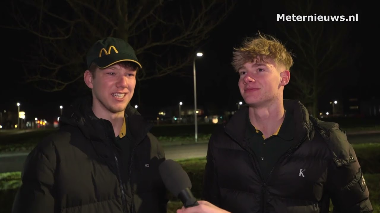 DSI haalt man van dak MC Donalds in Assen