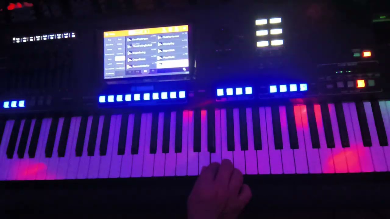 لكل عاشق وطن..