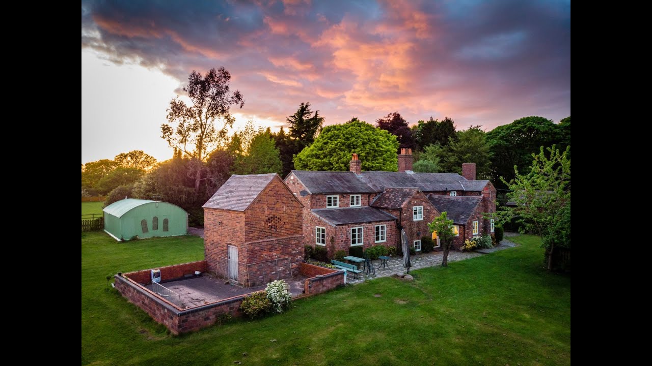 Fine & Country Staffordshire - Bursnips Road | Essington | Wolverhampton