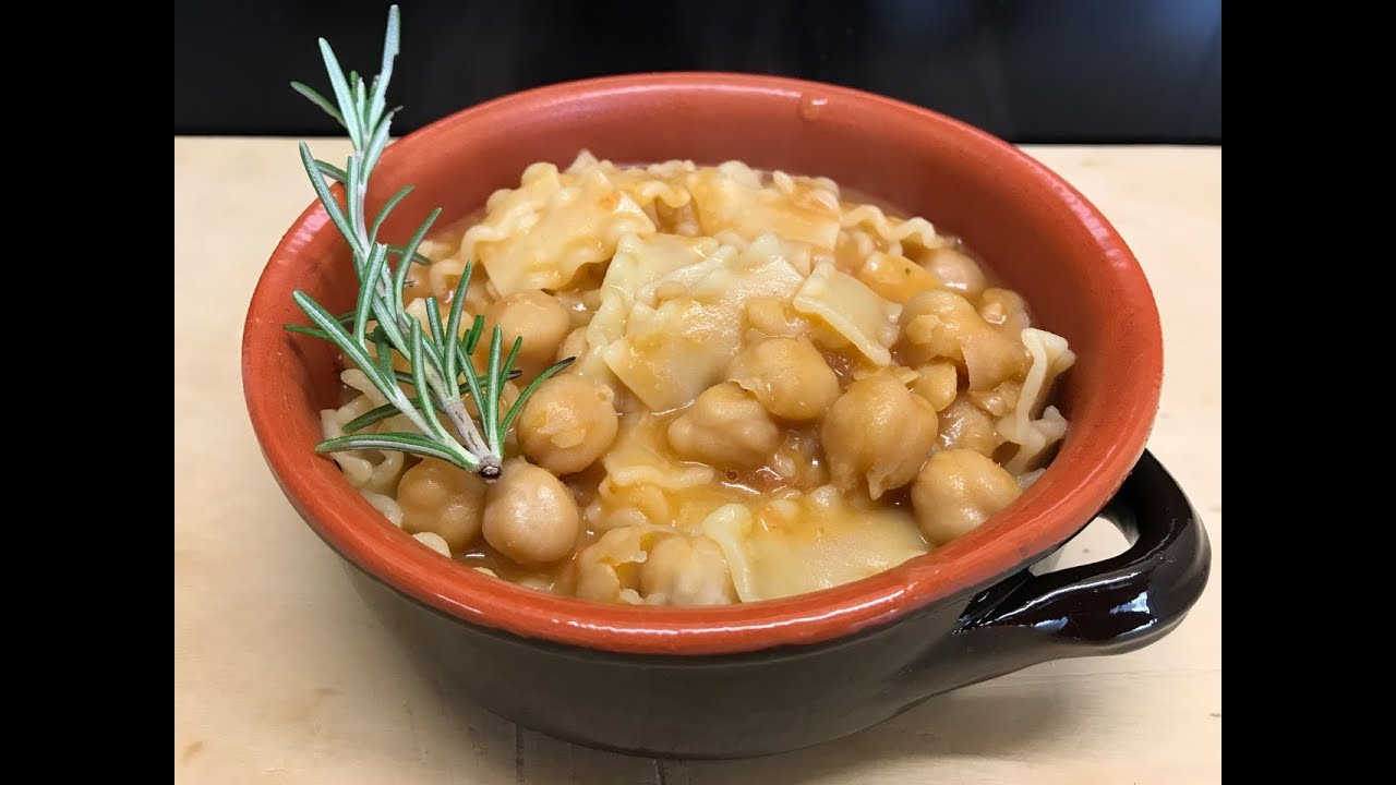 Pasta e Ceci Cremosa Ricetta Facile - Creamy Pasta With Chickpeas Easy Recipe