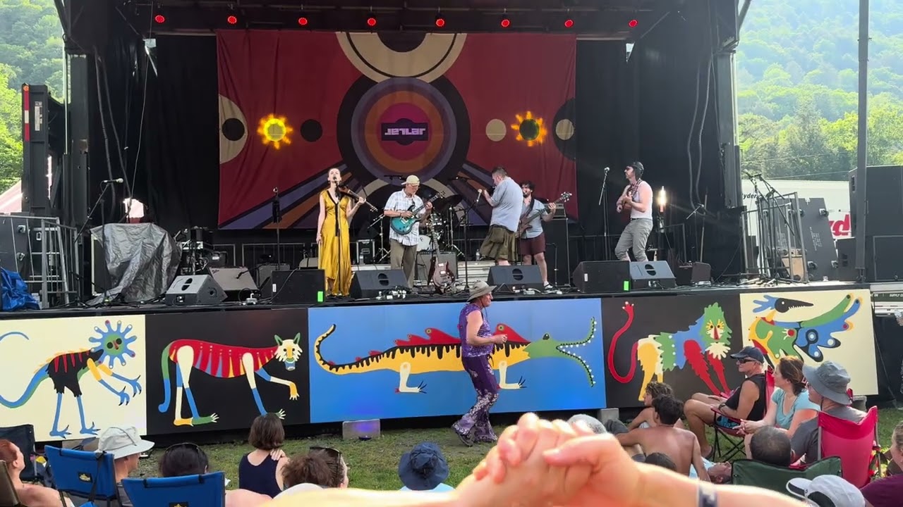 @fugudugu at Jetlag festival 2024
