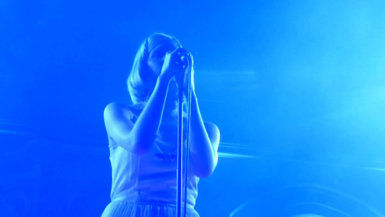 Aurora - Through The Eyes Of A Child (HD) - Union Chapel - 02.02.16
