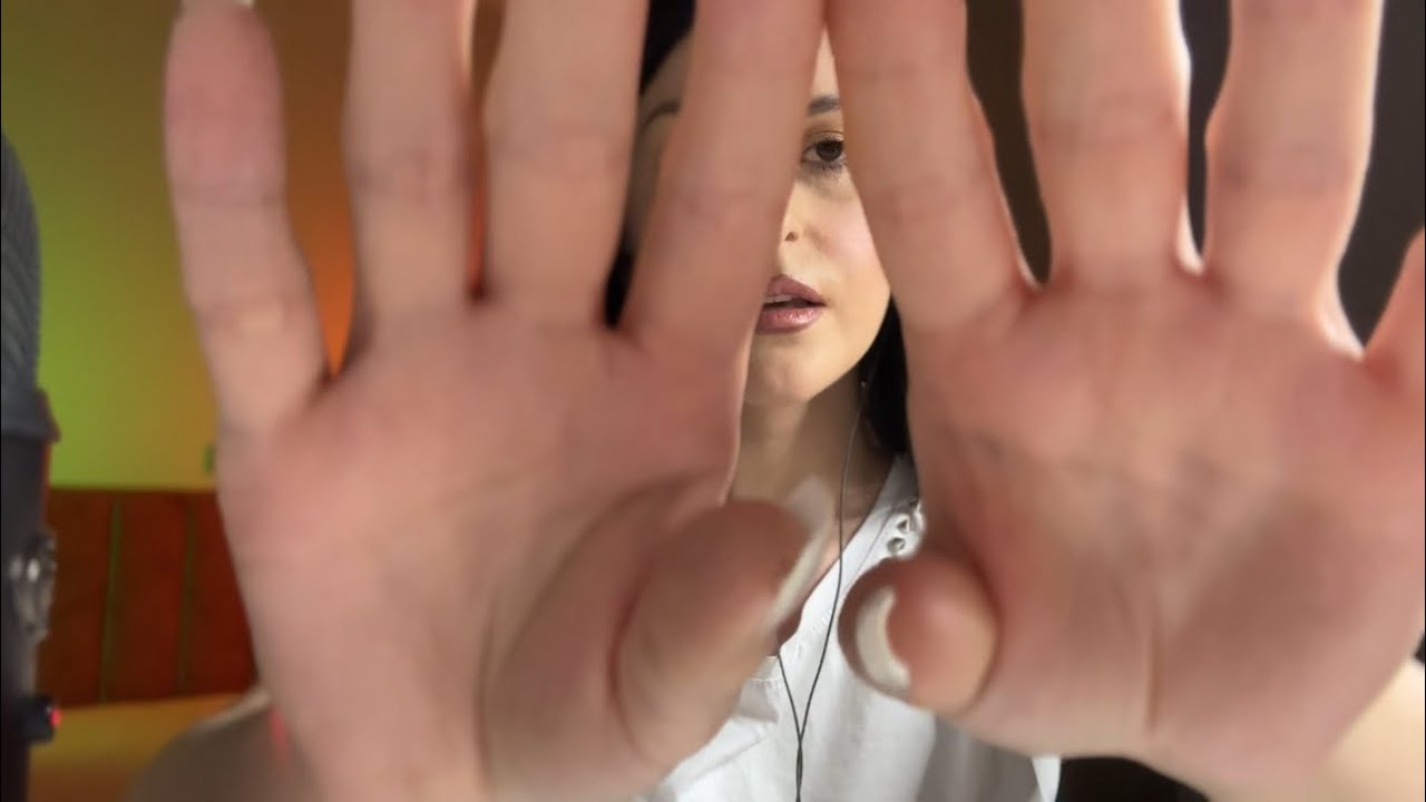 Greek Asmr | Σε κοιμίζω με απαλό ψίθυρο και κινήσεις χεριών 🫶🏻😴
