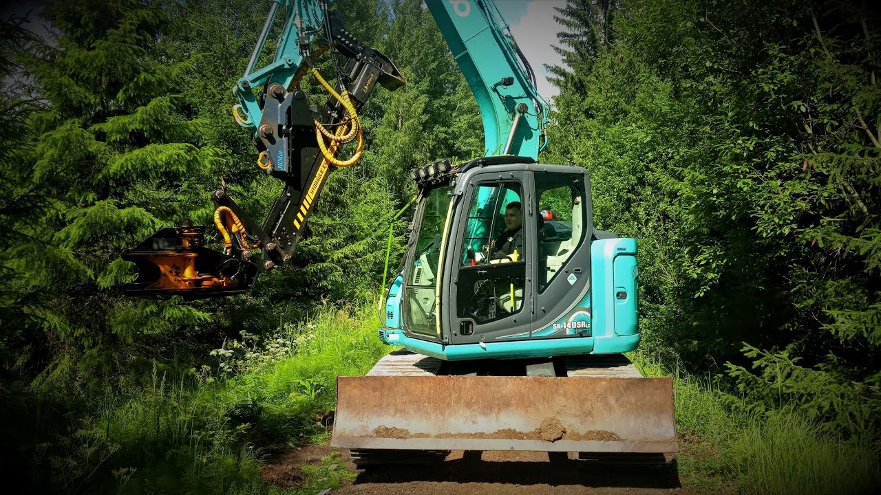 KOBELCO sk140SR lc ja TMK 300 energiapuuharvennuksella, osa 1/2.