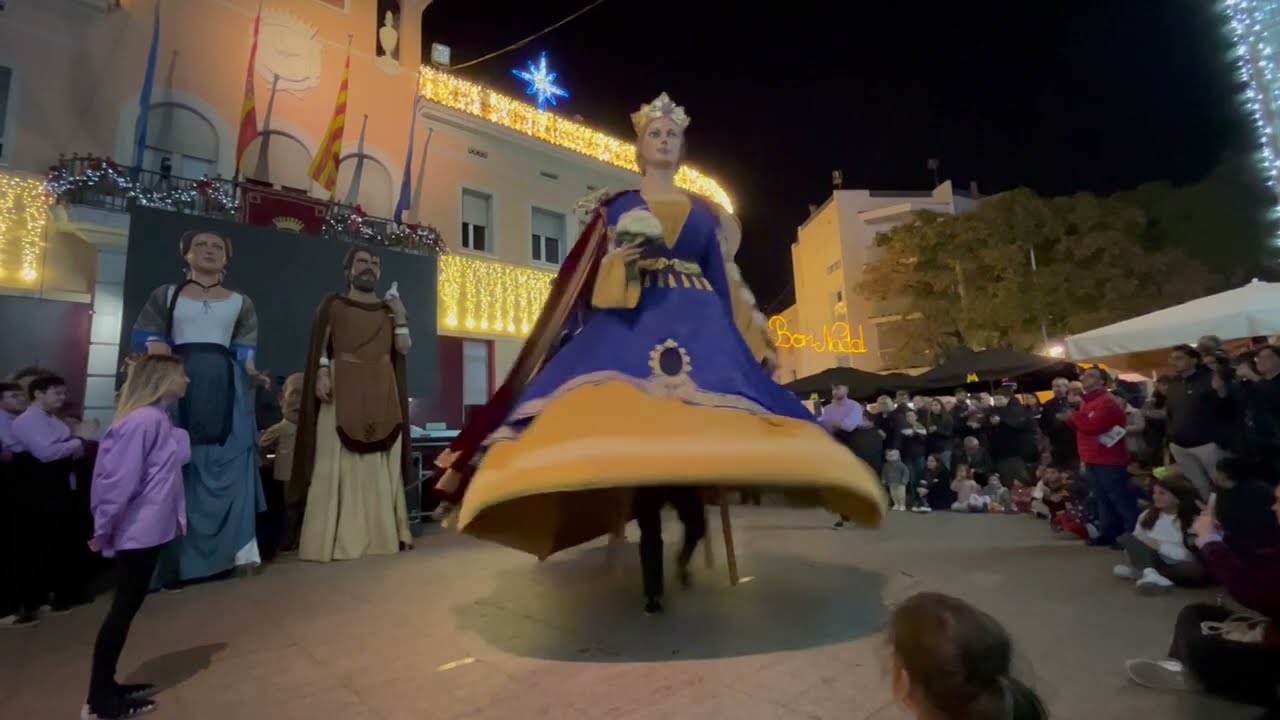 Ball dels Gegants Vells - Festa Major d'Hivern 2022 (L'arribada de la Festa!)