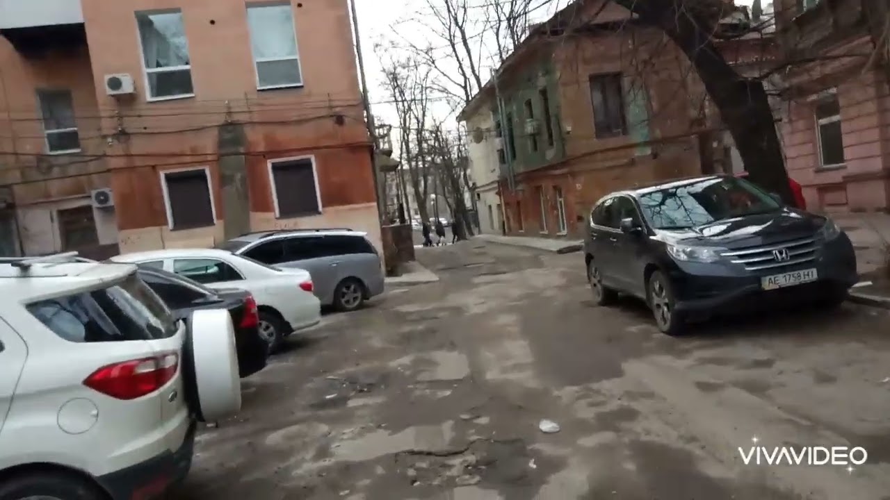 Днепропетровск. Карла Маркса 34 квартира 16. Моё детство.