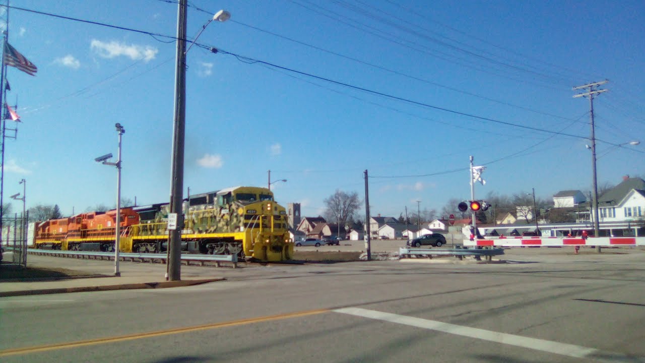 Afternoon EASTBOUND FW-LI CFE-09 SHV CFE/CFE/RCPE Grain/Mixed Freight Train! (02/18/2026)