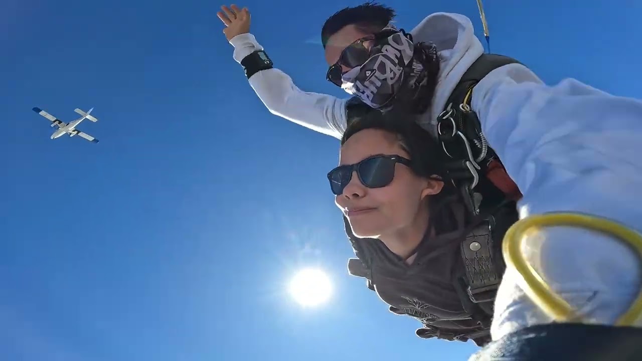 Aventura en paracaídas Karla  al extremo