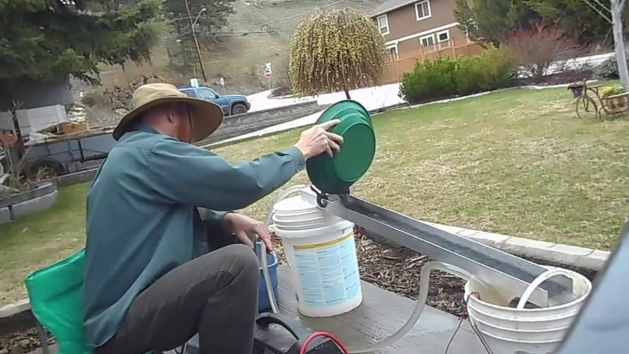 Clean-up of the Thompson river cons.