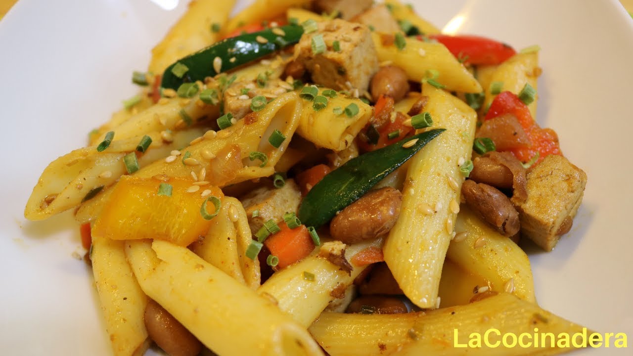 Receta: Cena Completa: Wok de Pasta y Verduras de Aprovechamiento (con tofu o carne) - LaCocinadera