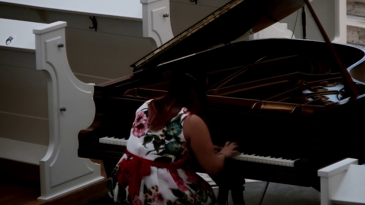 Leonora Armellini plays Chopin four Ballades