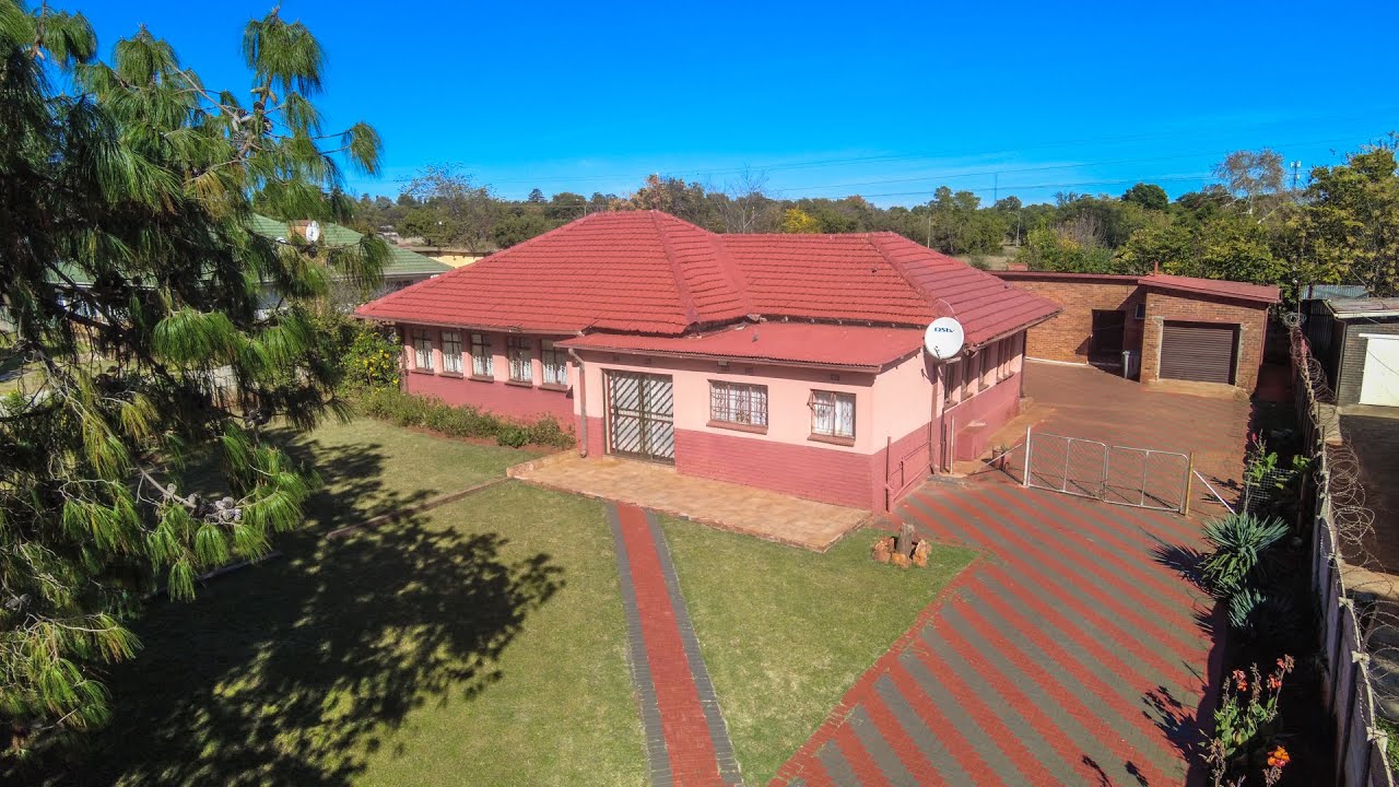 3 Bedroom For Sale | Carletonville