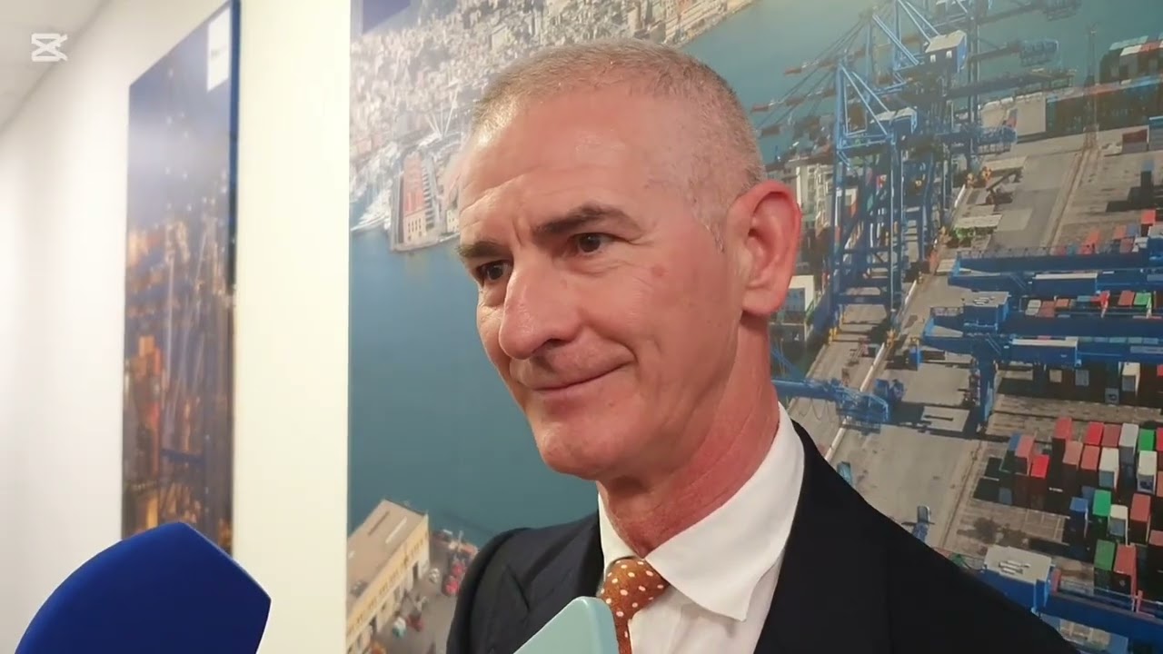 Porto di Genova, l'arrivo delle nuove gru ship-to-shore al PSA SECH