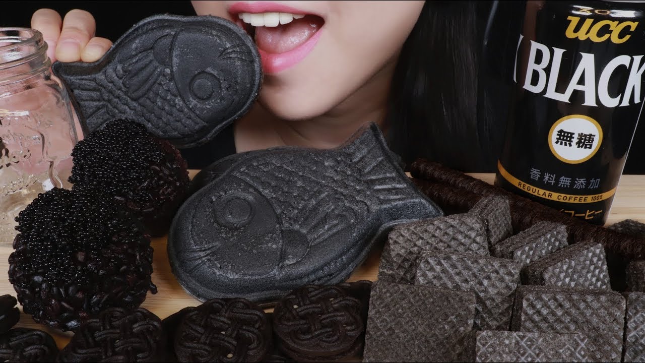 ASMR EATING SOUNDS Black Food | Tobiko, Rice balls, Taiyaki  | Inspired by Jane ASMR 제인 咀嚼音