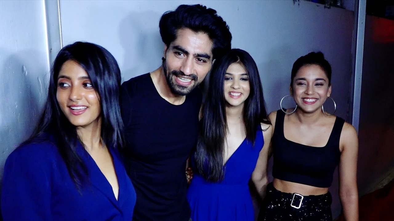 Sumbul Touqeer पहुंची Rupali Ganguli की Birthday Party में, Harshad Chopra के साथ हुई खूब मस्ती