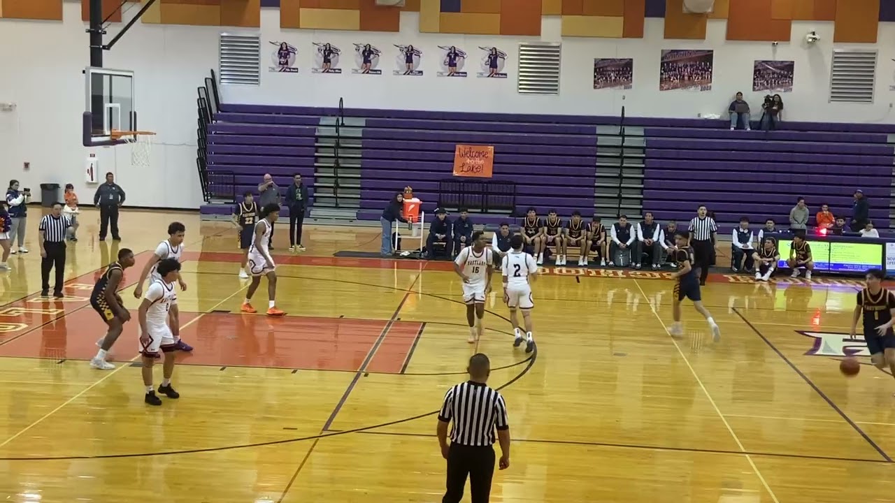 Eastwood Varsity @ Eastlake 3rd Quarter