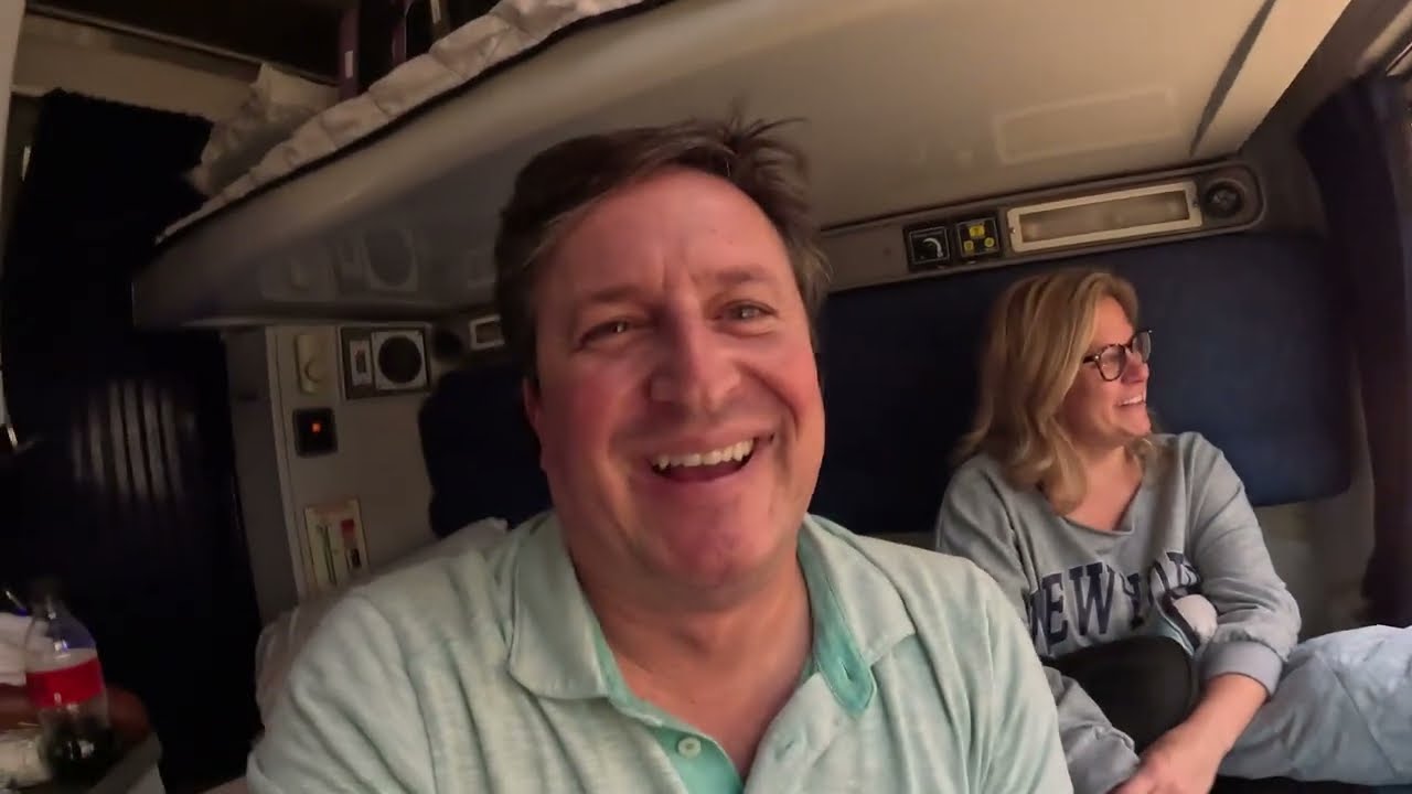 Мы провели 16 часов в поезде Amtrak, направлявшемся в Нью-Йорк!