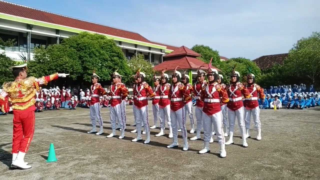 PERFORM PASUKAN INTI PBB SMA N 1 KAYEN - PATI
