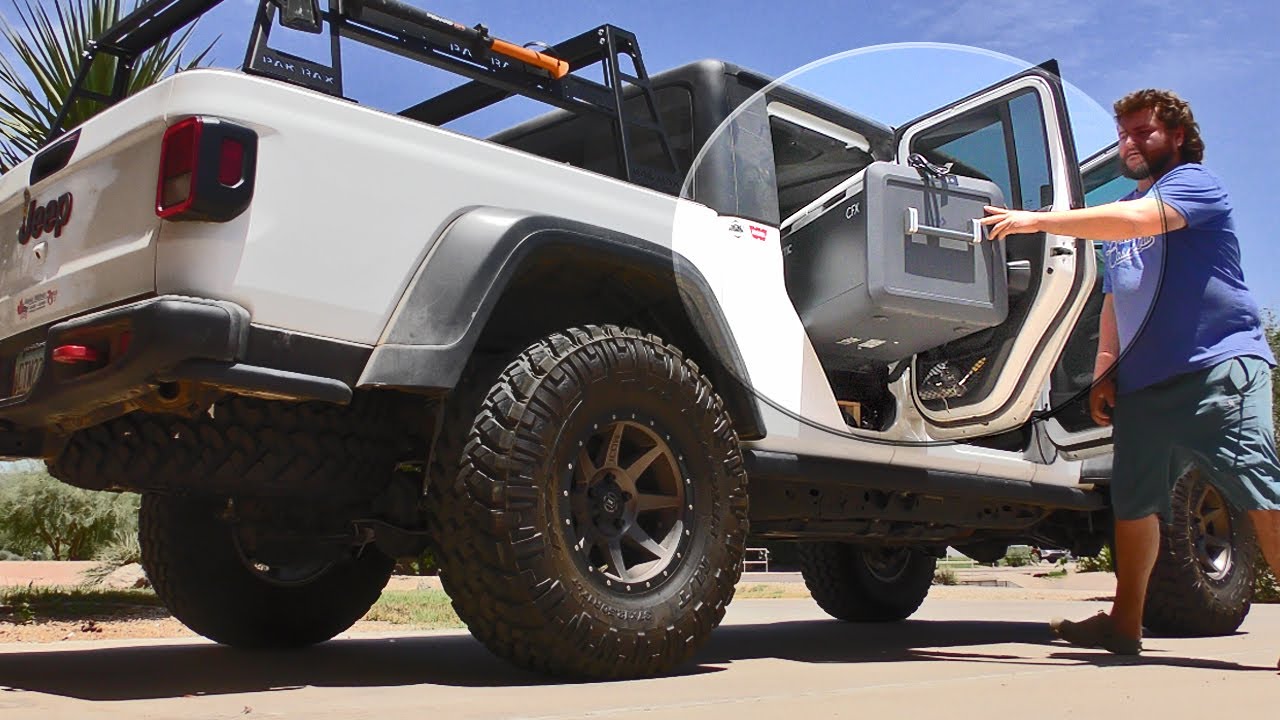 THE BIGGEST FRIDGE I COULD FIT! Dometic CFX3 in Back seat of Jeep Gladiator or JL - Truck Camper