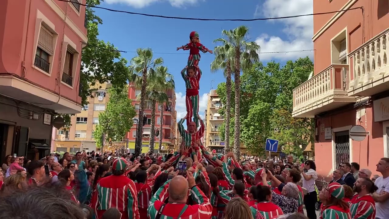 Pilar aixecat per sota al centenari de la coronació de la Mare de Déu - Algemesí - 04/05/25