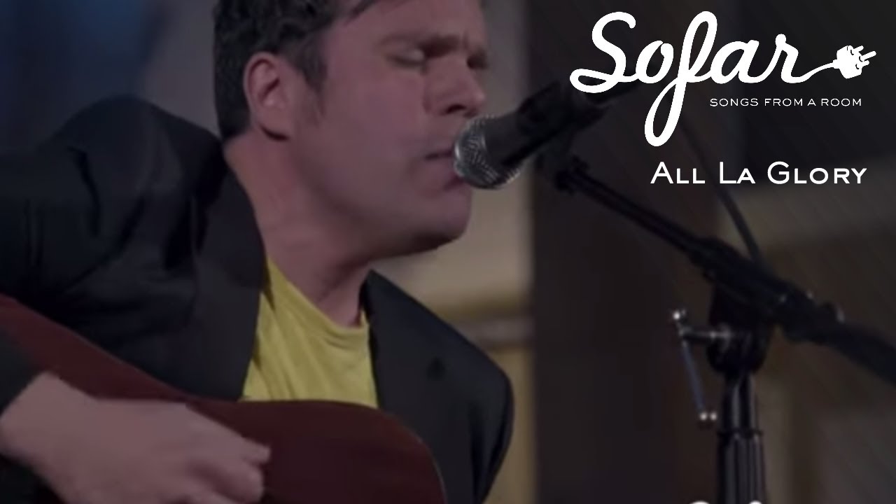 All La Glory - La Noche Silenciosa | Sofar Seville